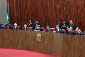 Plenário do TSE aprova resoluções sobre voto impresso e pesquisas eleitorais