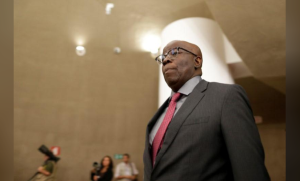 Conversa de Joaquim Barbosa com PSB avança; crescem chances de candidatura presidencial