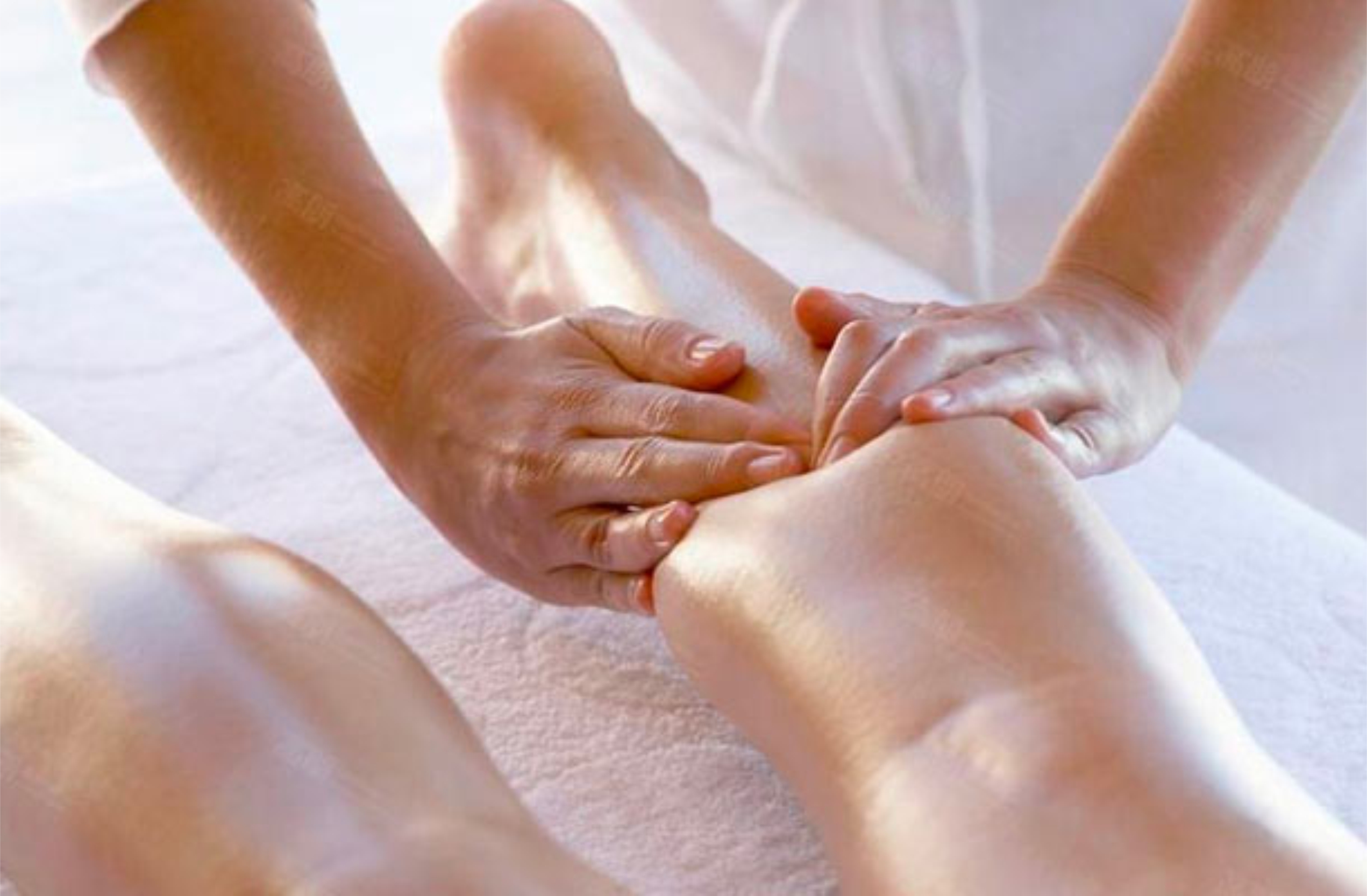 Drenagem linfática é altamente benéfica para melhorar a circulação Drenagem linfática é altamente benéfica para melhorar a circulação