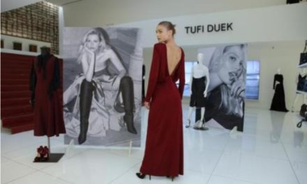 Tufi Duek lança sua coleção Outono Inverno 2018