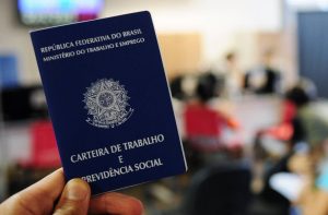 Desemprego atinge 12% da população: veja 10 passos para organizar as finanças