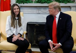 Trump recebe mulher de Guaidó e pede que russos deixem a Venezuela