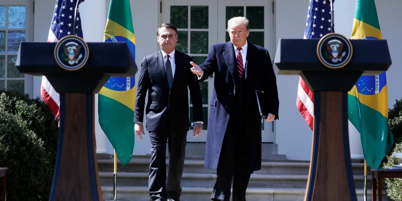 Trump diz querer Bolsonaro como aliado na Otan, organização militar de defesa
