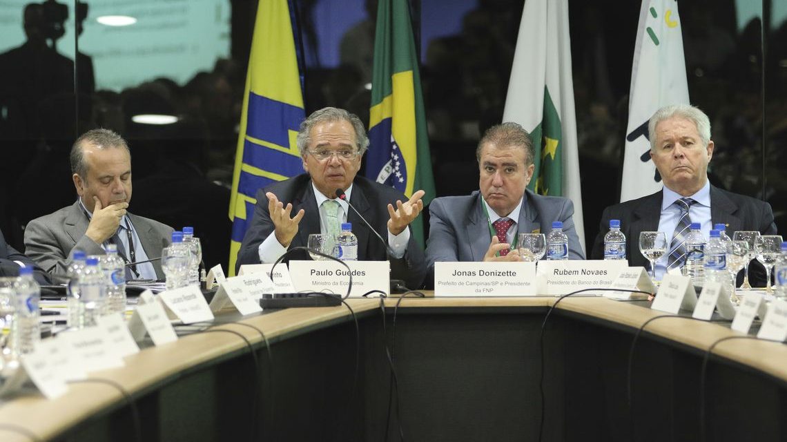 Reforma pode gerar economia de R$ 300 bi em 20 anos para prefeituras