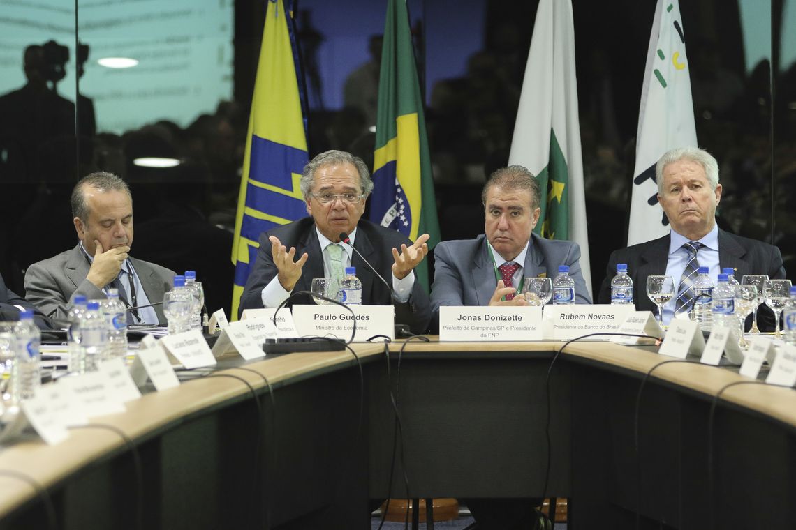 Reforma pode gerar economia de R$ 300 bi em 20 anos para prefeituras