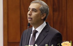 PF faz buscas em endereços do ex-governador de Goiás José Eliton