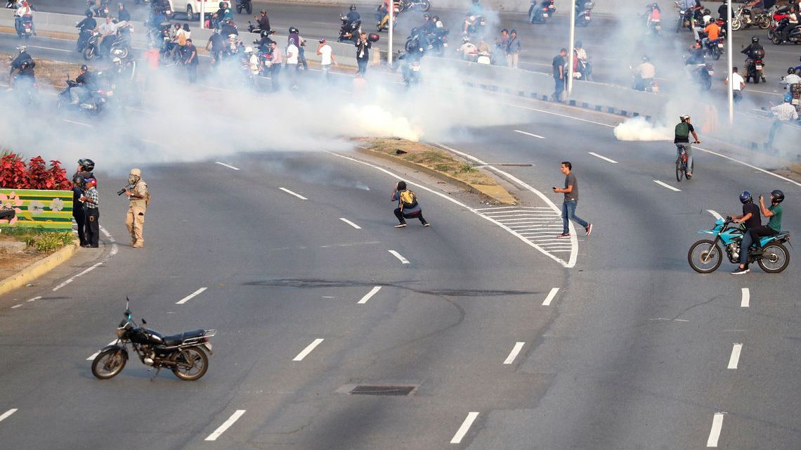 Venezuela: governo busca desarticular tentativa de golpe de Estado