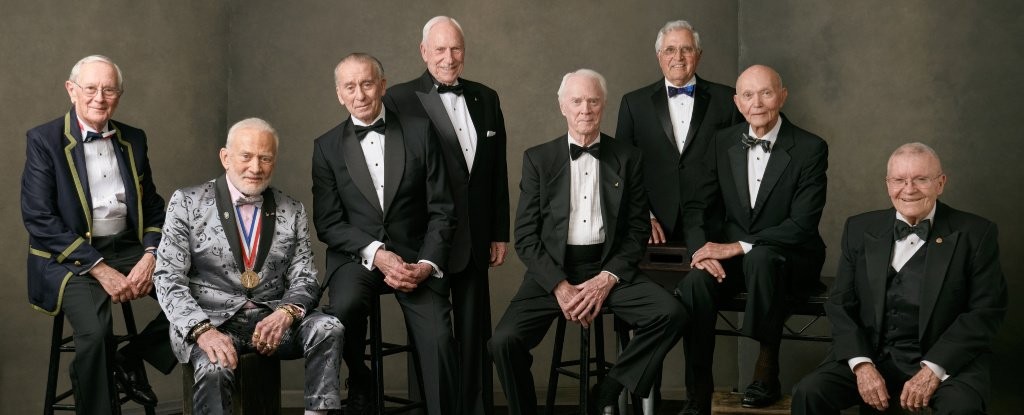 Astronautas se reúnem para comemorar os 50 anos da chegada à Lua