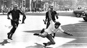 Datafolha: para 57%, Brasil não deve celebrar 64