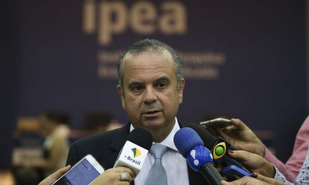 Marinho pede que oposição apresente proposta para a Previdência