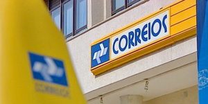 Paulo Guedes planeja privatizar Correios