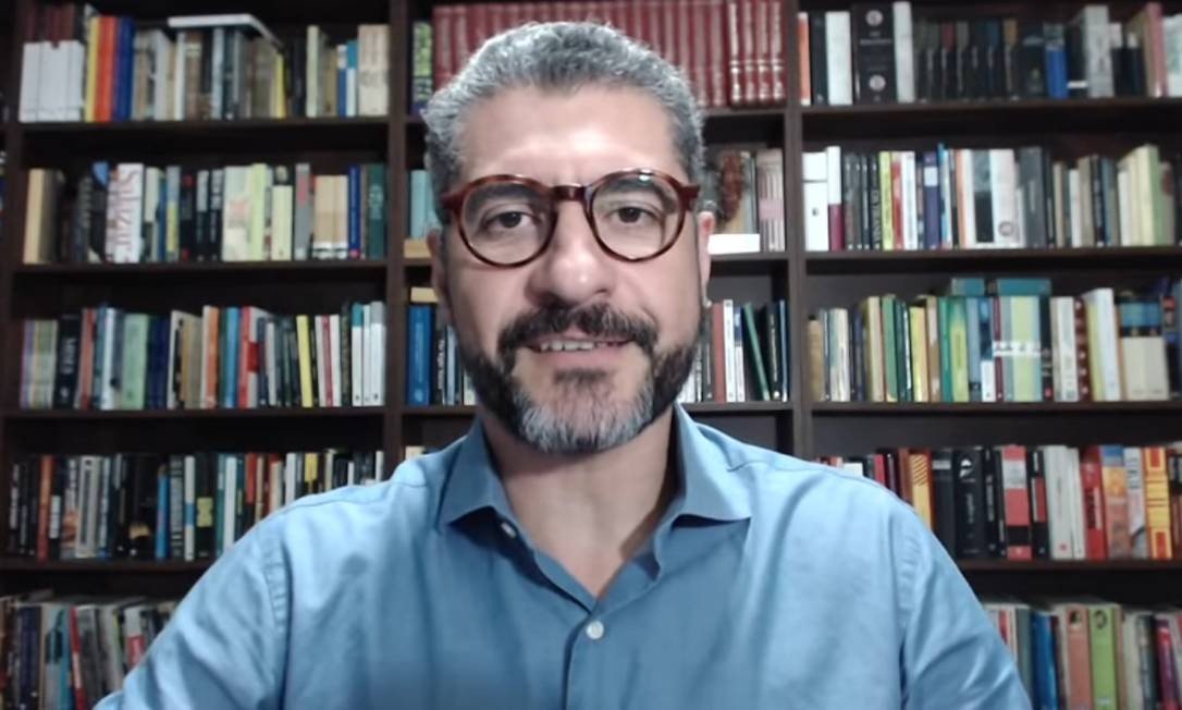 Assessor de Vélez e chefe de gabinete do MEC são demitidos