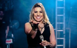 Naiara Azevedo promete ‘surpresa’ para este sábado no Aparecida é Show