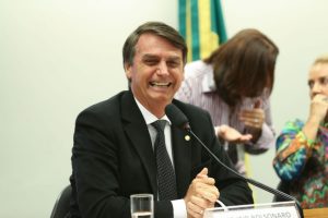 Alego aprova título de cidadão goiano a presidente Jair Bolsonaro em 1ª votação