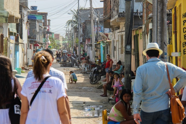 Inflação para famílias de menor renda avança em abril, divulga FGV Inflação para famílias de menor renda avança em abril, divulga FGV