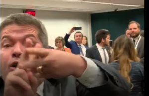 Delegado Waldir (PSL) diz que estudantes são maconheiros