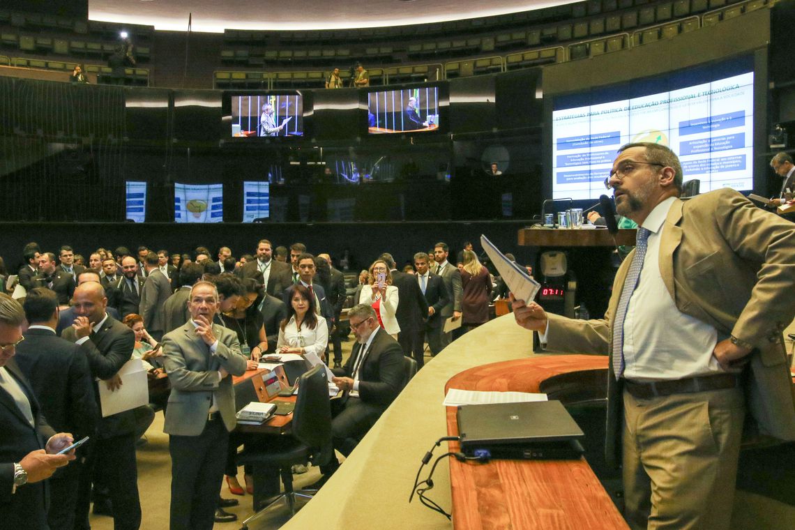 Weintraub diz que MEC está aberto ao diálogo com reitores