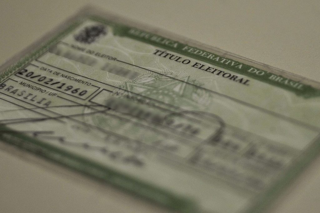 Prazo para regularizar título de eleitor termina hoje