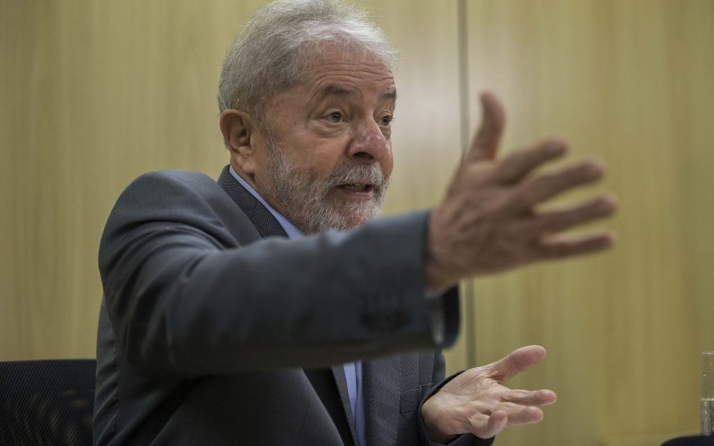 Procuradoria diz ao STJ que Lula já pode ir para o regime semiaberto