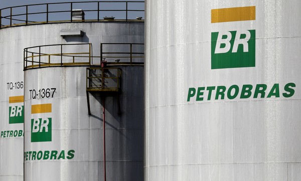 Petrobras reduz preço do diesel e da gasolina nas refinarias a partir de hoje