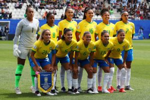 Seleção feminina encara hoje a Itália e busca classificação para as oitavas na Copa