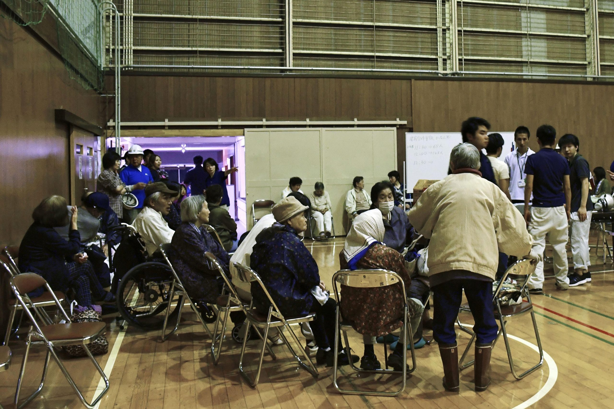 Terremoto de magnitude 6,7 atinge o norte do Japão e deixa 28 feridos Terremoto de magnitude 6,7 atinge o norte do Japão e deixa 28 feridos