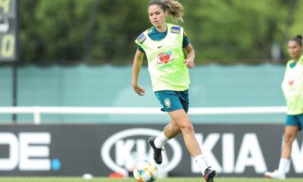 Lesionada, Érika é desconvocada da seleção feminina que disputa Copa