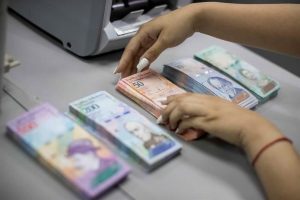 Inflação na Venezuela ultrapassa 1 milhão por cento