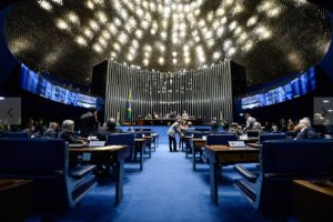 Senado aprova PL com punição para abuso de autoridade