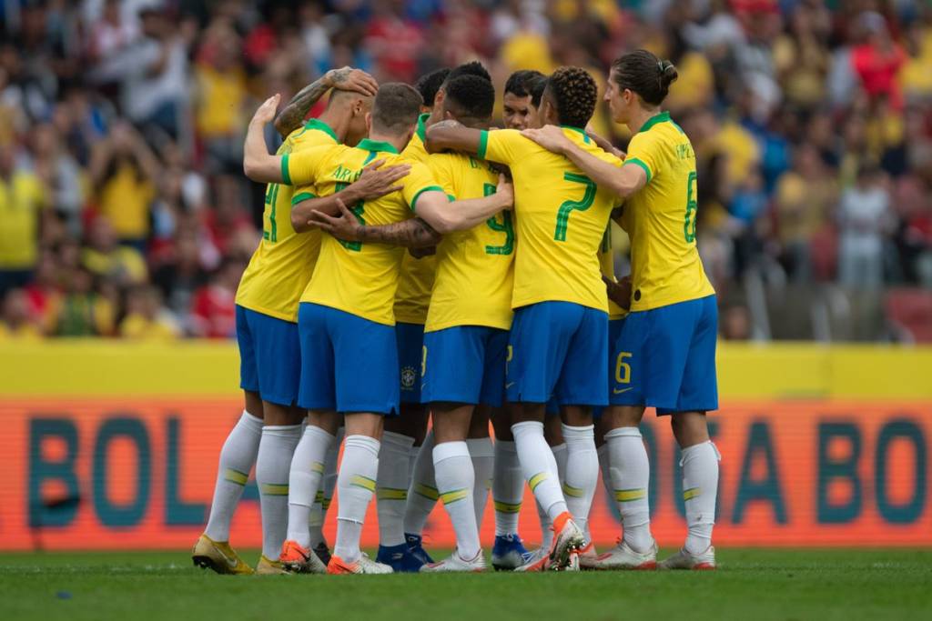 Brasil e Bolívia abrem hoje a Copa América