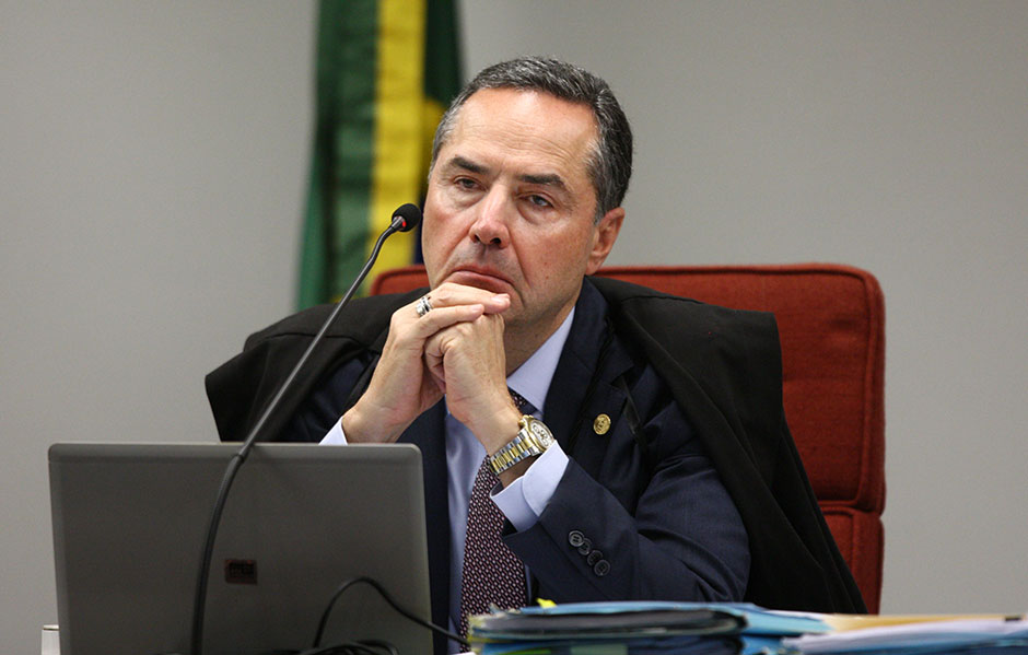 Barroso suspende medida de Bolsonaro sobre demarcação de terra indígena