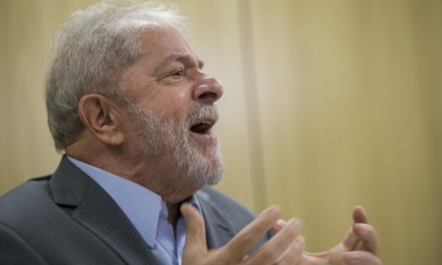 Após adiamento, STF vai julgar pedidos de liberdade de Lula hoje