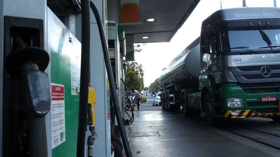 CNPE quer fomentar livre concorrência no abastecimento de combustíveis