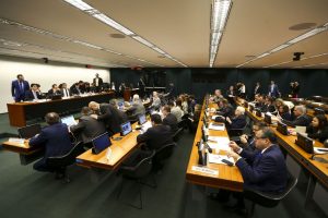 Comissão especial retoma debate sobre reforma da Previdência