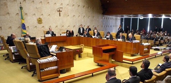 Plenário do STF julga nesta quarta-feira pela primeira vez ação contra ato de Bolsonaro