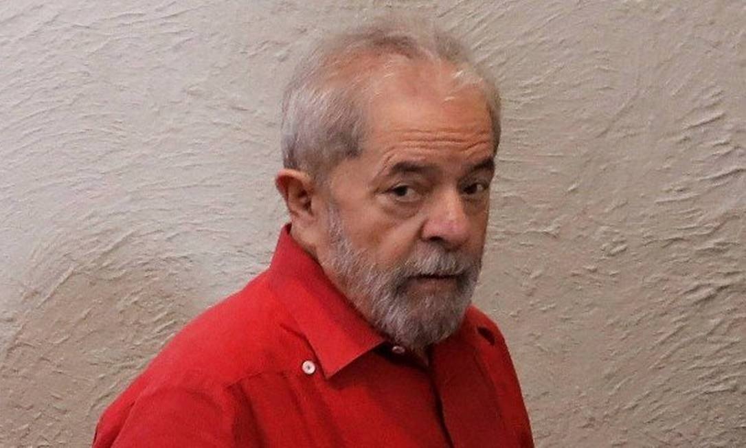 STF deve julgar pedido de liberdade do ex-presidente Lula nesta terça-feira