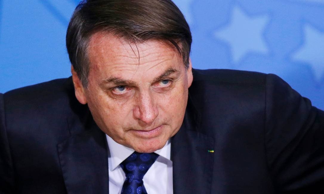 Bolsonaro edita sétimo decreto das armas e mantém brecha para compra de fuzil