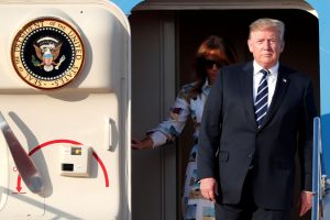 Trump ataca May e embaixador que chamou seu governo de “disfuncional”