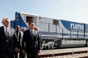 Contrato de concessão da Ferrovia Norte-Sul é assinado em Anápolis