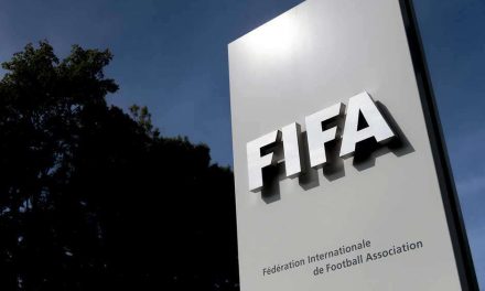 Novo Código Disciplinar da Fifa dá mais poder aos árbitros para combater racismo