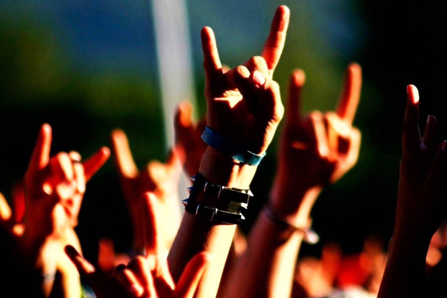 Dia Mundial do Rock é comemorado com shows de graça em Goiânia