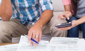 Percentual de famílias endividadas aumenta pelo sexto mês consecutivo