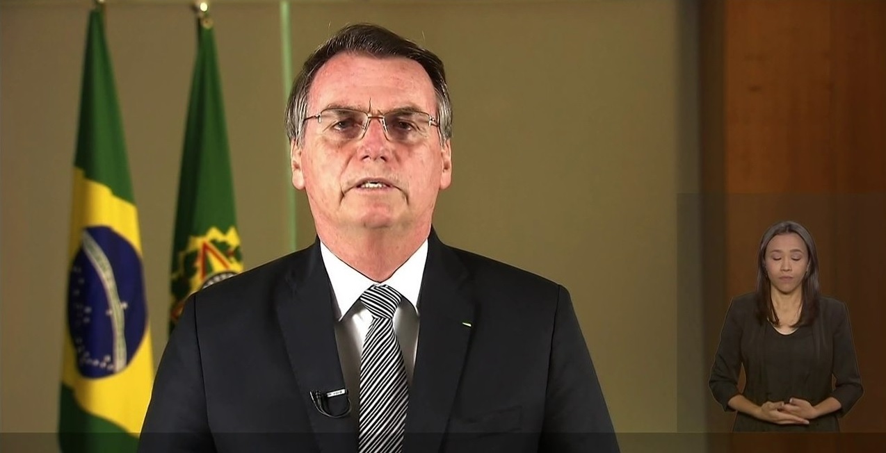 Bolsonaro promete ‘tolerância zero’ com crime ambiental em pronunciamento na TV sobre Amazônia Bolsonaro promete ‘tolerância zero’ com crime ambiental em pronunciamento na TV sobre Amazônia