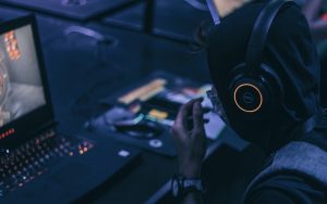 Jogos, música, cinema e conhecimento se reúnem no BizzArt a partir desta quarta-feira, em Goiânia