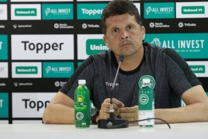 Goiás demite técnico após segunda goleada no Campeonato Brasileiro