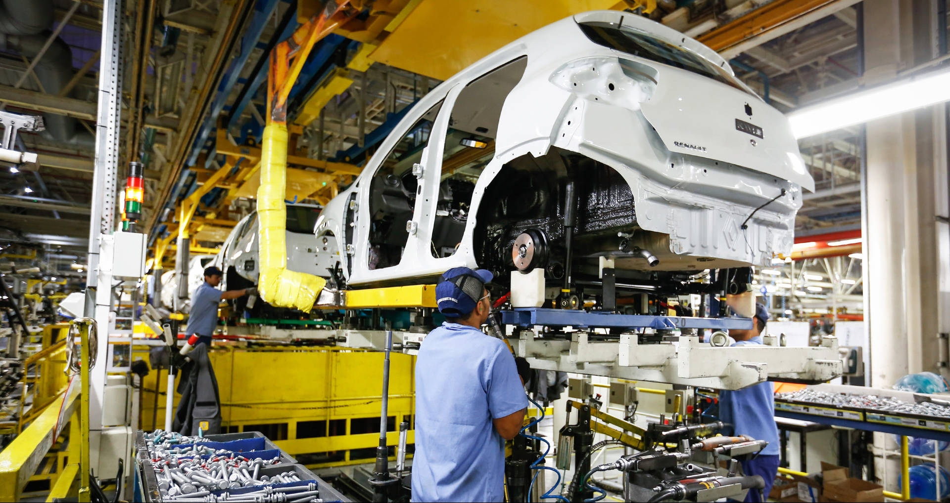 Produção industrial cai 0,6% em junho, no segundo mês negativo seguido Produção industrial cai 0,6% em junho, no segundo mês negativo seguido