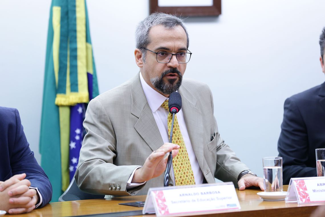 Weintraub: Future-se não vai interferir na autonomia das universidades