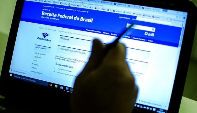 Receita abre consultas ao 3º lote de restituições do IR 2019