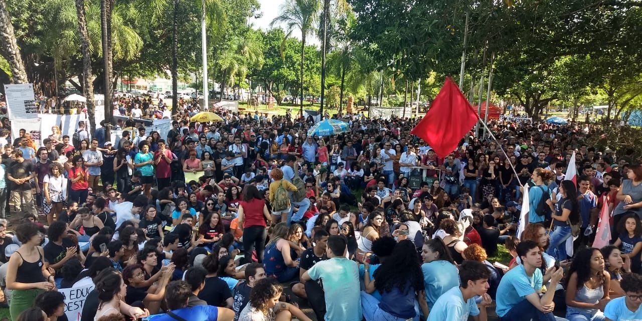 Novo ato em defesa da educação será realizado em Goiás