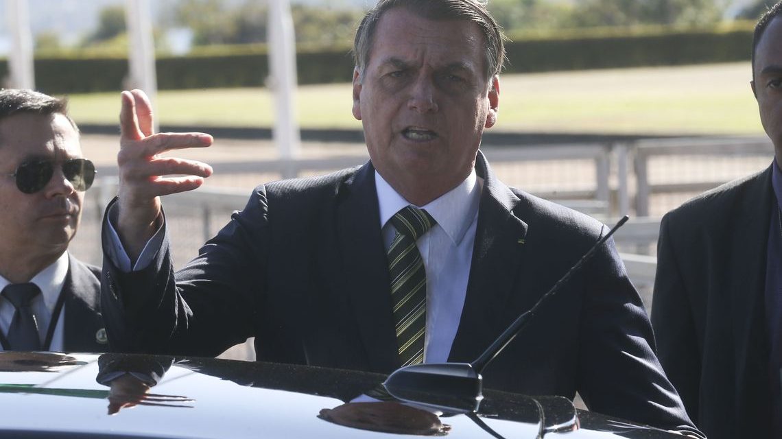 Bolsonaro avalia indicações para PGR